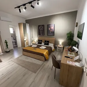 Apartamento La Via Di Mezzo, Catania